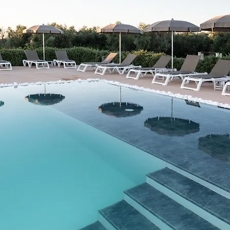 Livantea Agriresort E Апарт-готель 4*