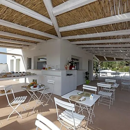 Aparthotel Livantea Agriresort E 4*